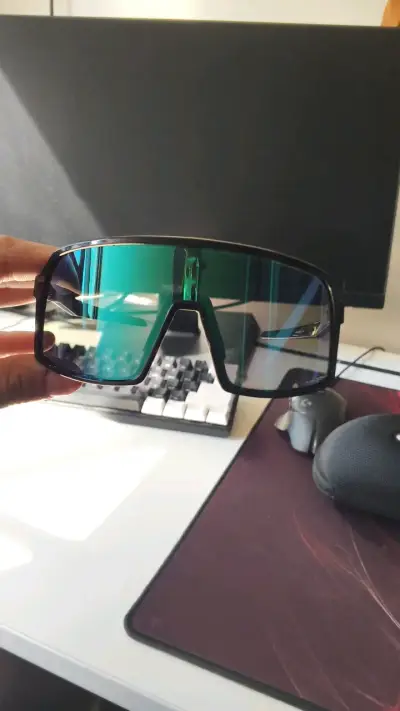 Oakley sutro S en muy buenas condiciones - miniatura 3