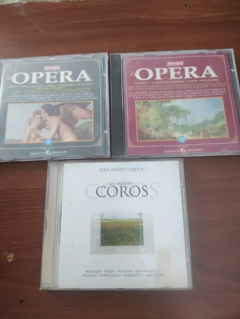 Colección de CDs de Ópera y Coros Clásicos
