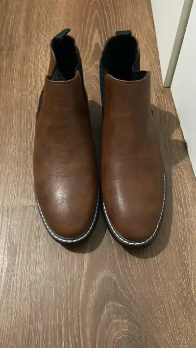 Botines Chelsea de cuero marrón para hombre - miniatura 2