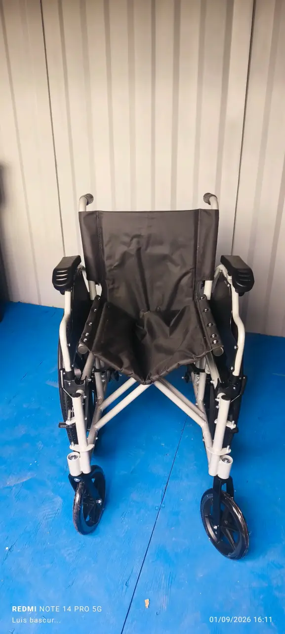 Silla de ruedas plegable ligera 934199515 - 4
