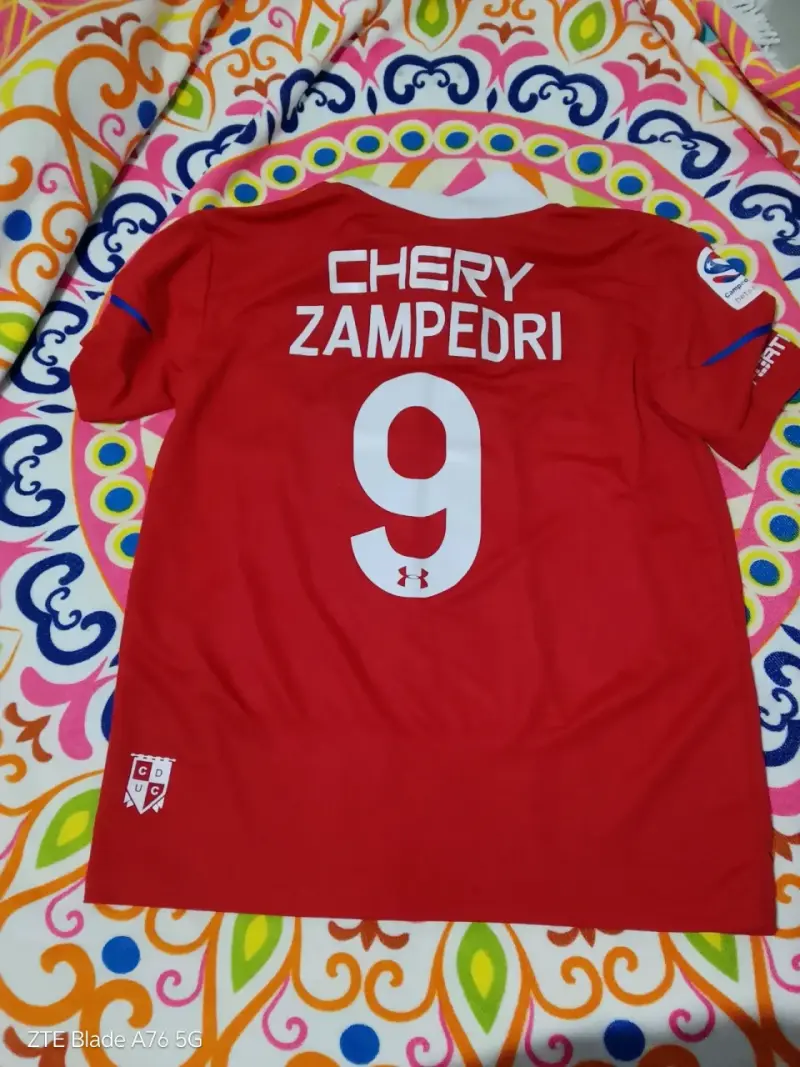 Camiseta universidad católica roja - 2