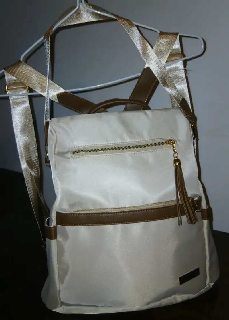 Mochila intirrobo de moda en negro y beige - 3