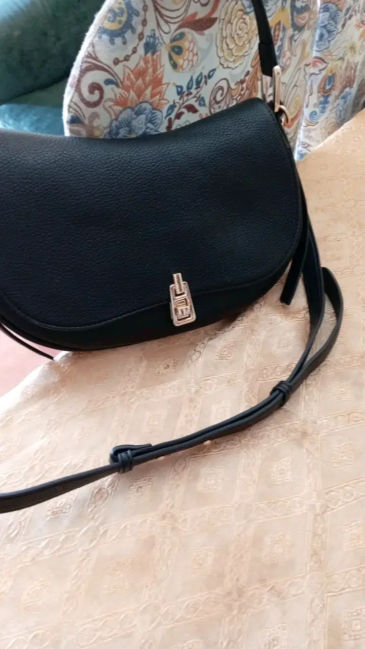 Cartera de cuero negra Gacel con cierre metálico - 1