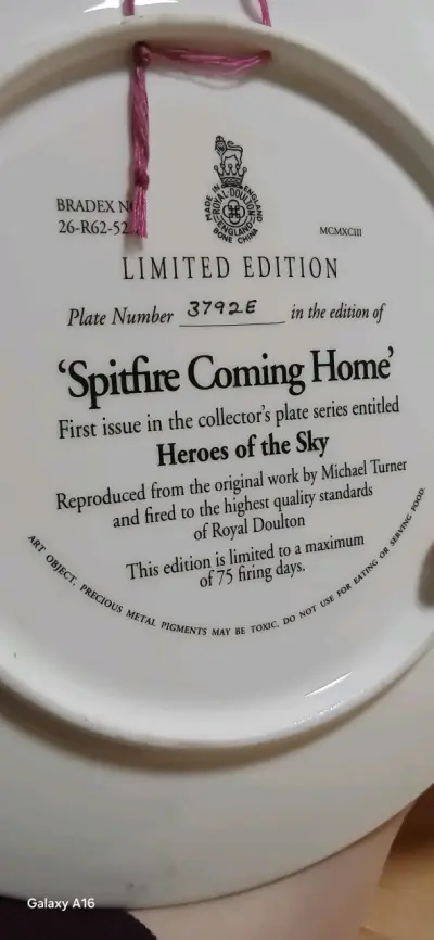Plato Decorativo Edición Limitada 'Spitfire Coming Home' - miniatura 4