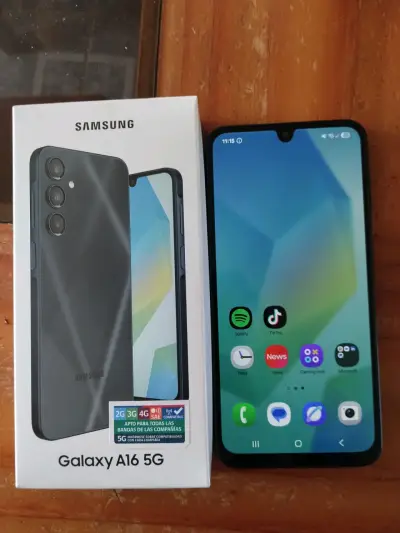 Samsung Galaxy A16 5G con caja original - miniatura 1
