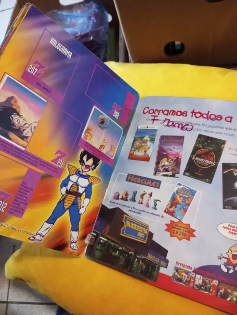 Álbum Dragon Ball Z Salo de Época (40% Lleno) - Pa - 4