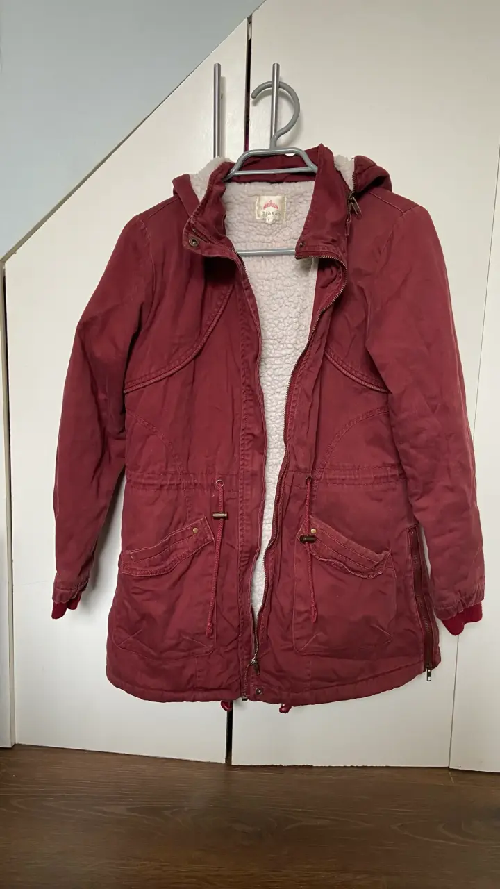Parka burdeos con forro de lana Tiara