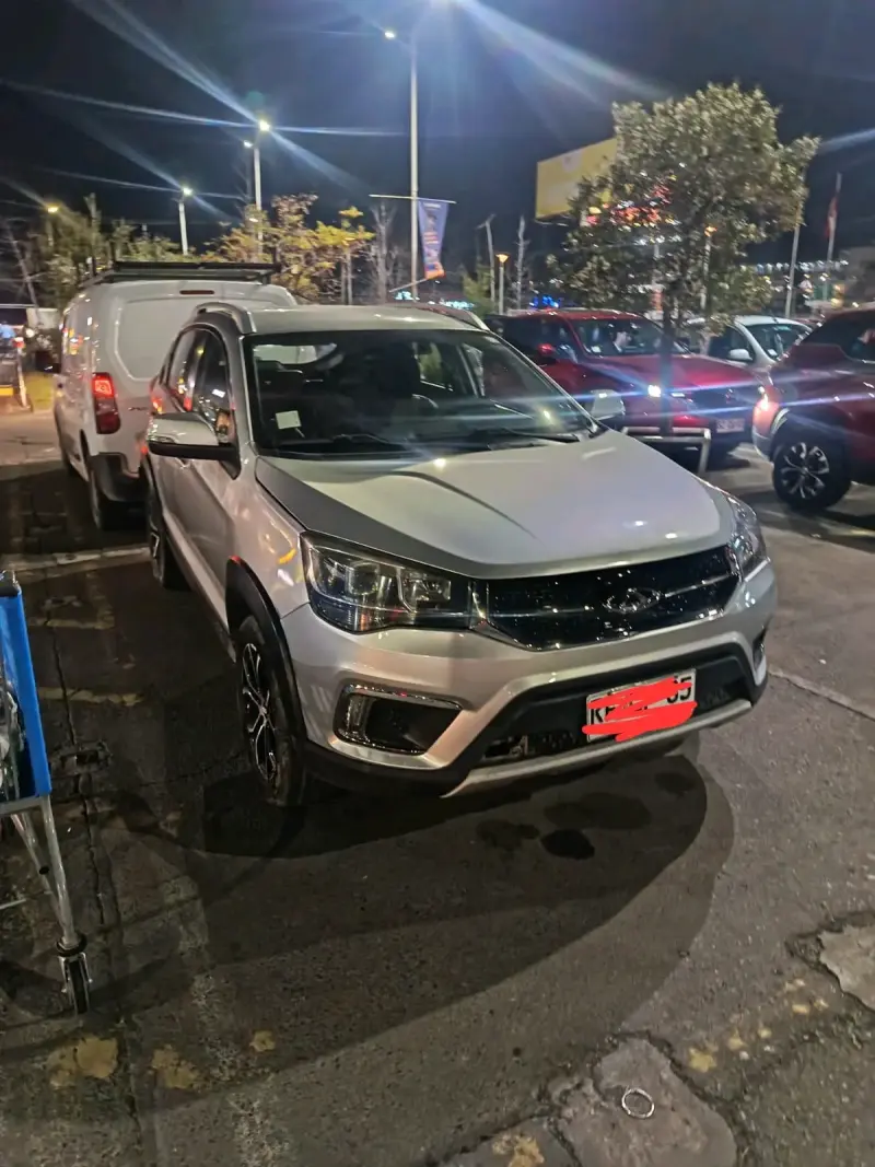 SUV Chery Tiggo 2 2021 en buen estado - 1