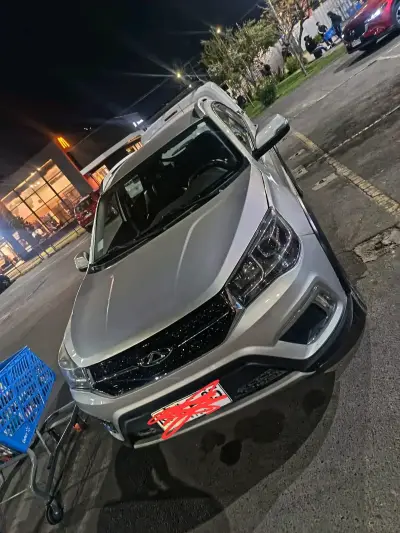 SUV Chery Tiggo 2 2021 en buen estado - miniatura 2