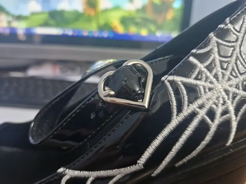 Zapatos de plataforma con diseño de telaraña - 5