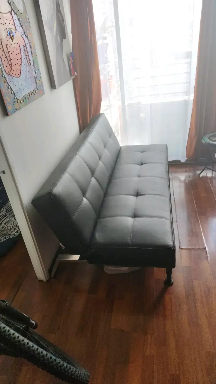 Sofá cama de cuero sintético negro - 2