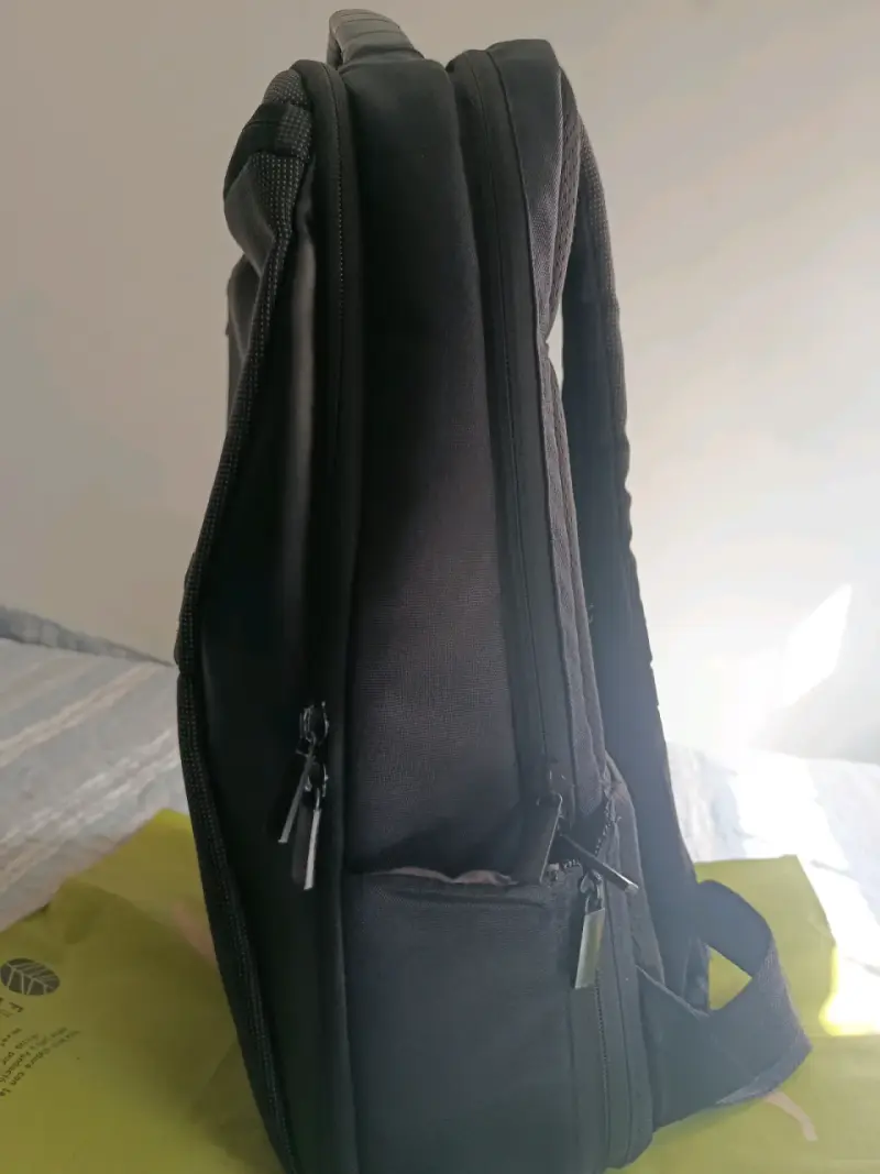 Mochila Lenovo ThinkPad Negra para Laptop - 2