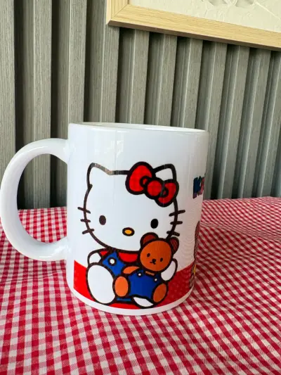 Tazón Hello Kitty con diseño de osito - miniatura 1