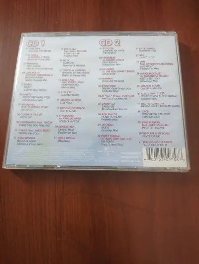 CD doble Clubland 13 con éxitos de música electrónica - miniatura 2