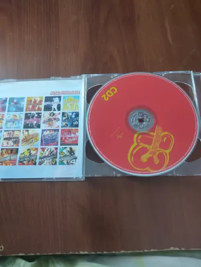 CD doble Clubland 13 con éxitos de música electrónica - miniatura 4
