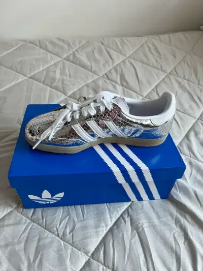 Zapatillas Adidas Samba OG Mujer Plateadas - miniatura 1