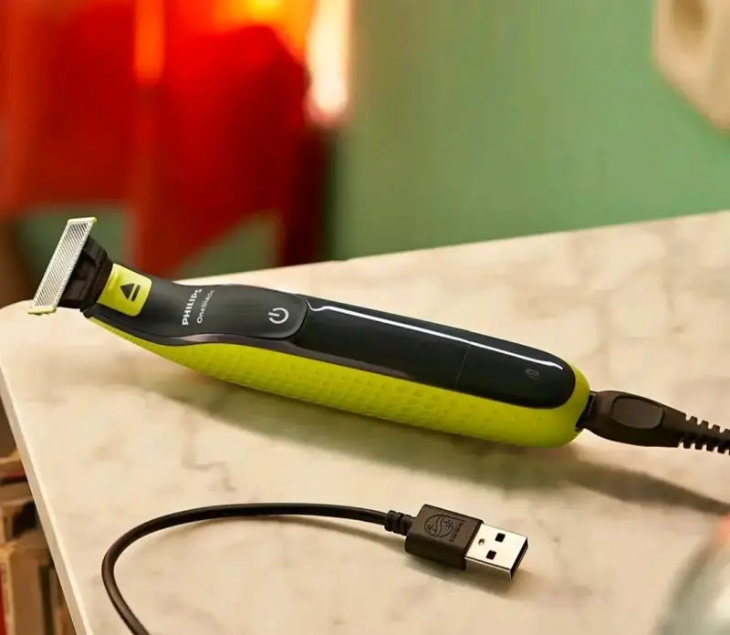 Afeitadora Philips OneBlade con Cargador USB - 3