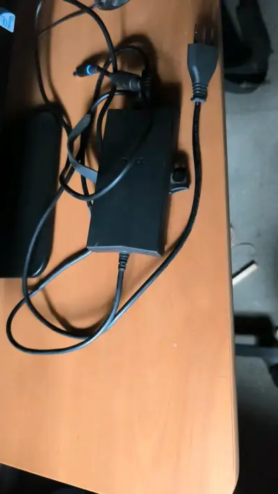 Computador All-in-One Dell Inspiron con teclado y mouse - miniatura 6