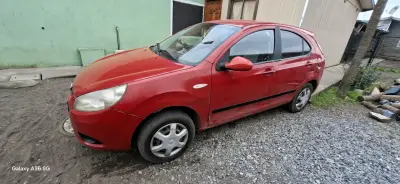 JAC J3. 137 Sport Hatchback Rojo en Buen Estado - miniatura 2