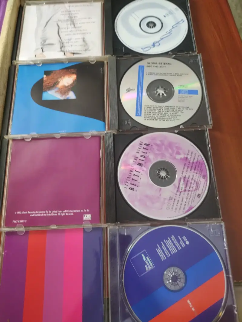 Colección de CDs de música pop y rock - 3