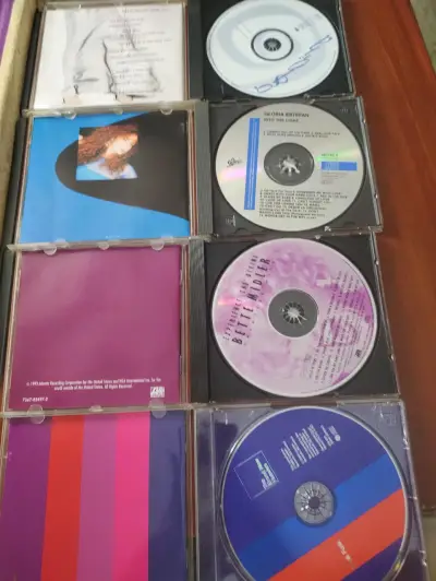 Colección de CDs de música pop y rock - miniatura 3