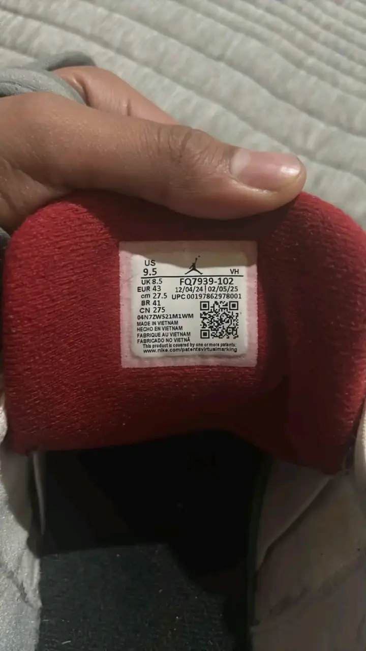 Zapatillas Air Jordan 4 RM Blancas y Rojas - 3