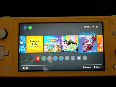 Consola Nintendo Switch Lite Amarilla buen estado - miniatura 1