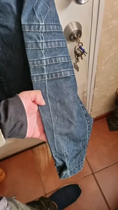 Chaqueta de mezclilla con diseño de bandera - miniatura 6