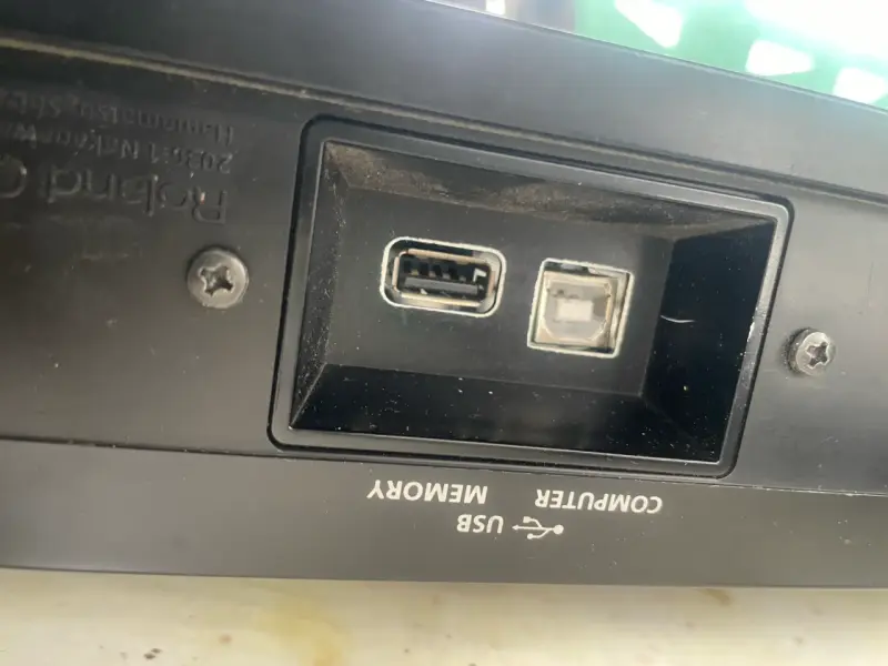 Teclado Roland Juno-DS 61 Sintetizador - 2