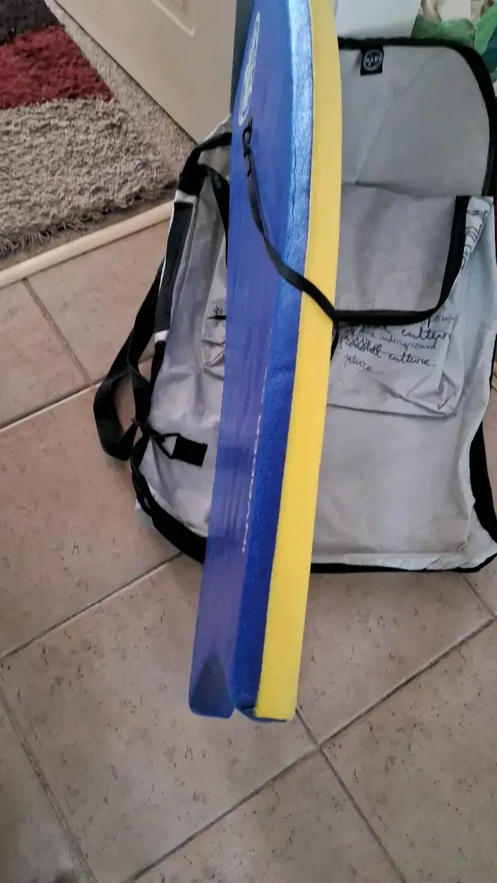 Bodyboard Maui And Sons azul y blanco - 5