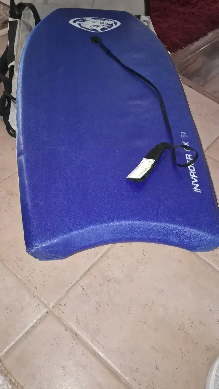 Bodyboard Maui And Sons azul y blanco - 6
