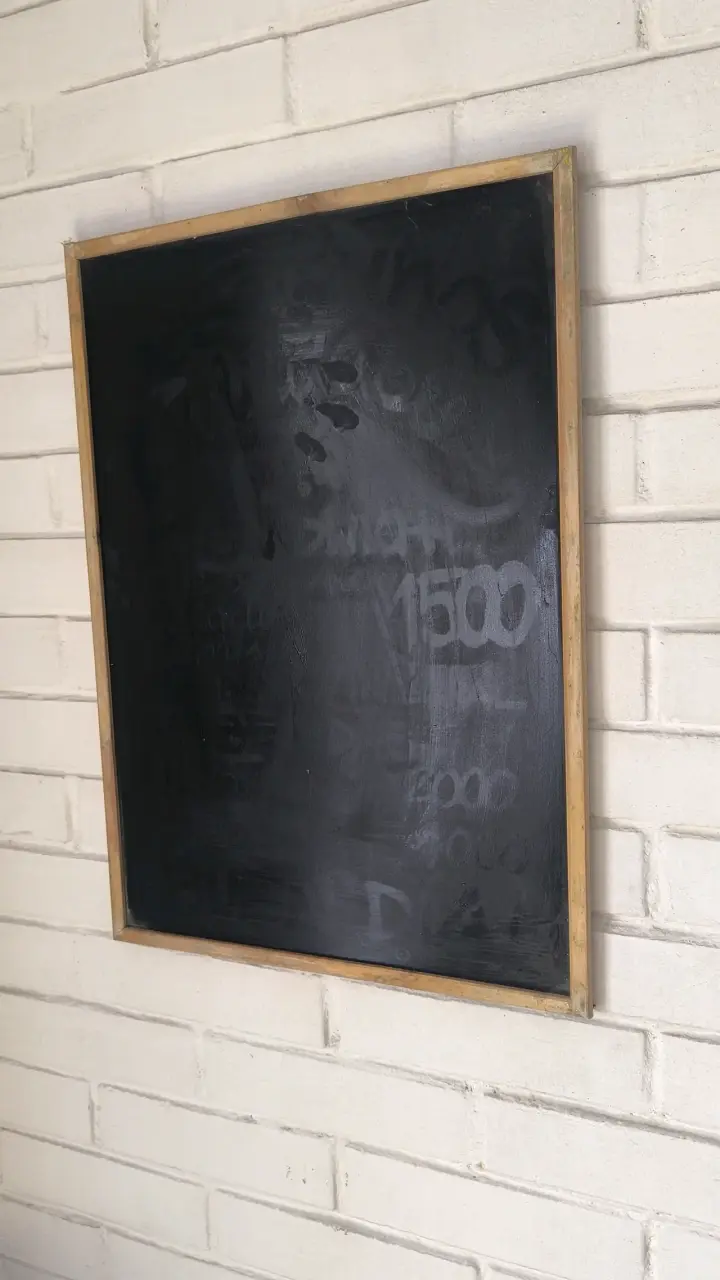 Pizarra de Madera para Menús y Promociones - 2