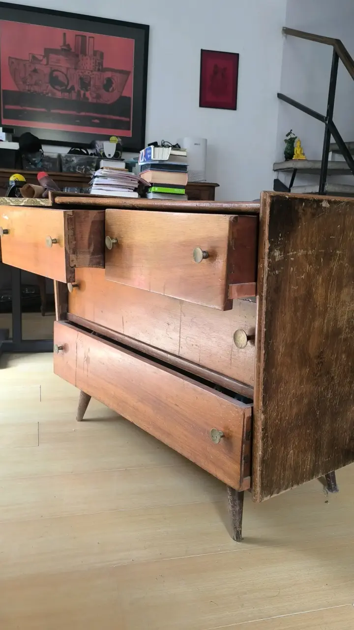 Cómoda de Madera Vintage con Cajones - 1