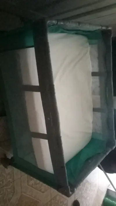 Cuna corral para bebé con colchón incluido - miniatura 1