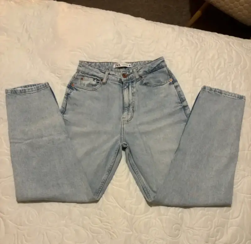 Jeans de azul claro MOM Zara talla 34 - 1