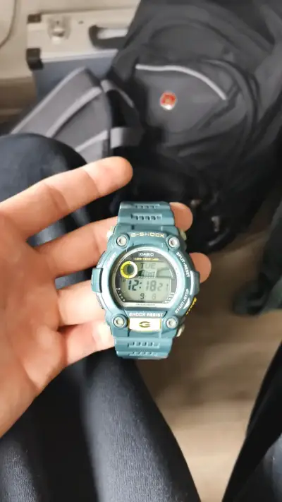 Reloj Casio G-Shock Resistente al Agua - miniatura 4