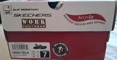 Zuecos Skechers Work ArchFit Negros Antideslizante - miniatura 3