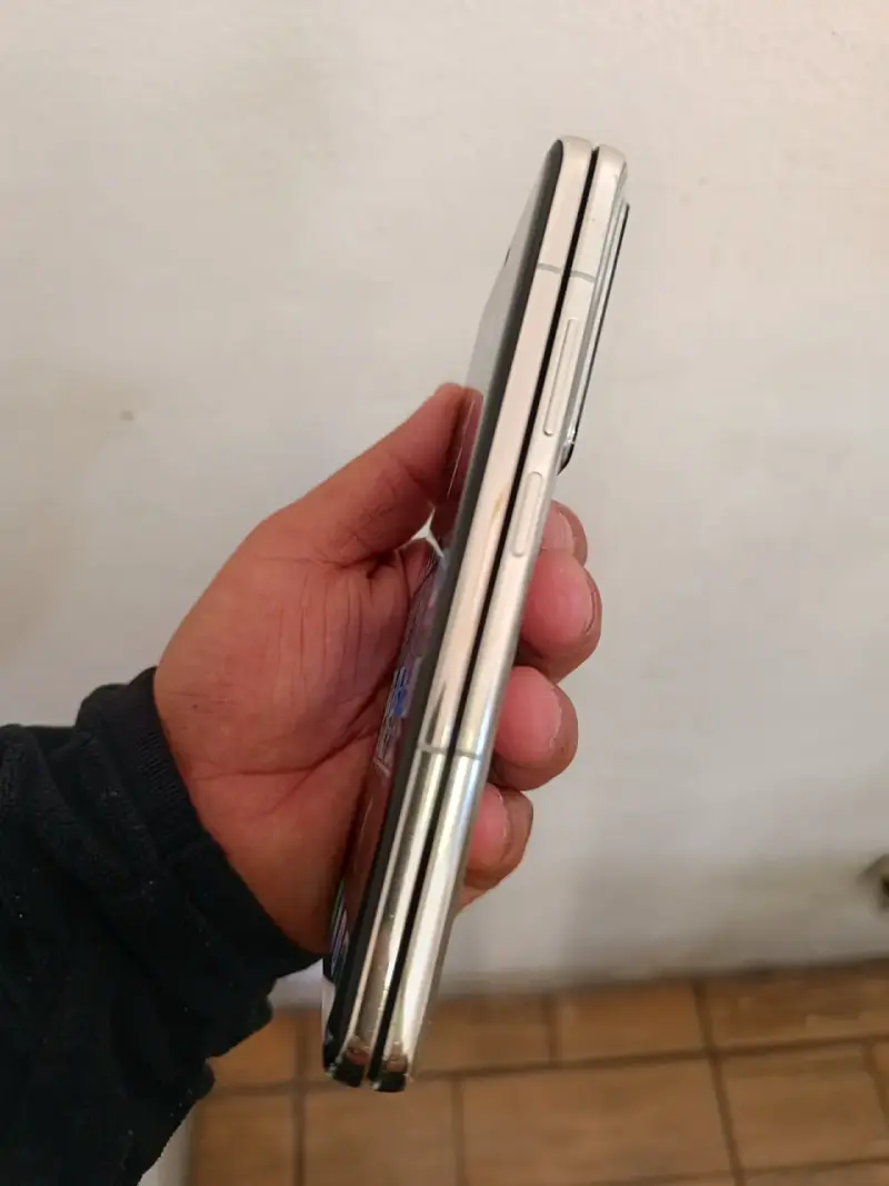 Smartphone plegable Honor Magic V en buen estado - 4