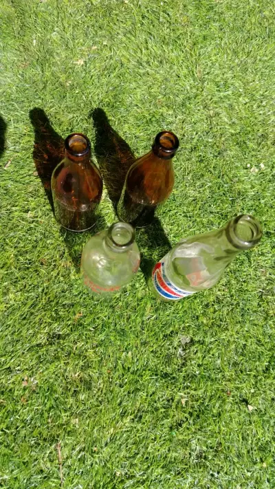 Botellas de vidrio vintage Pepsi y Cachantun - miniatura 5