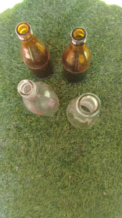 Botellas de vidrio vintage Pepsi y Cachantun - miniatura 6