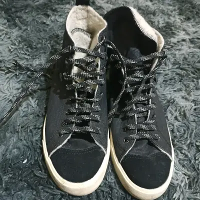 Zapatillas altas negras con forro térmico Lacoste - miniatura 2
