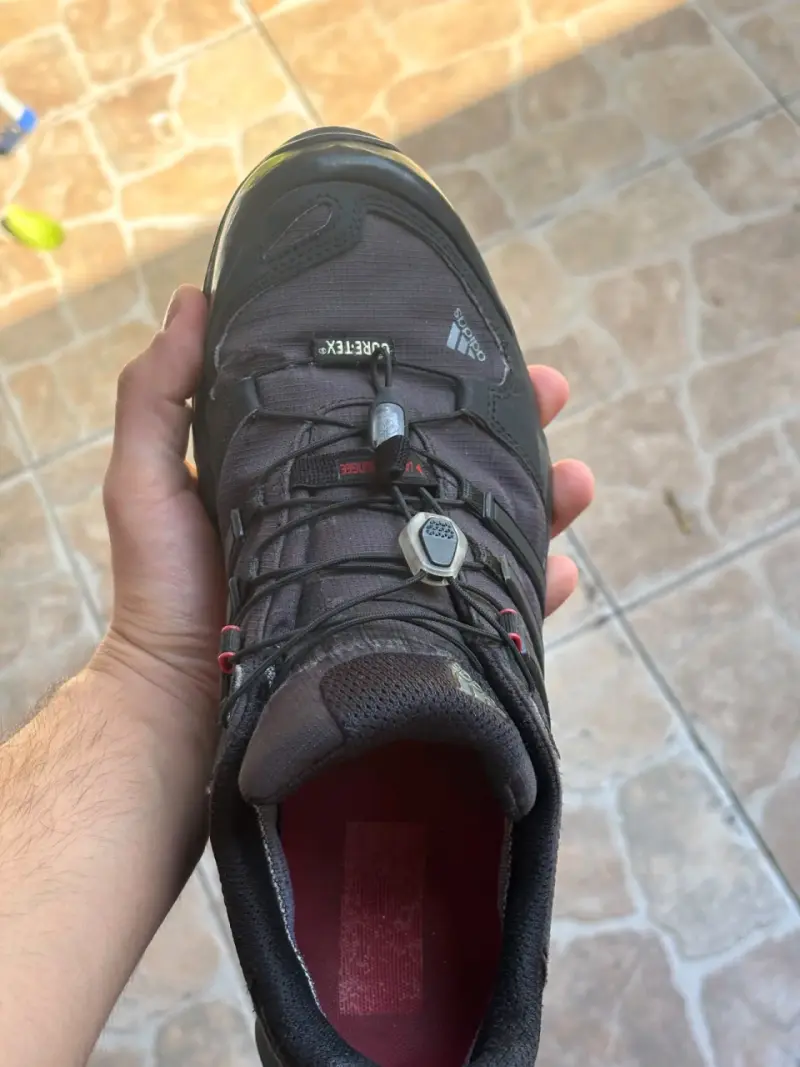 Zapatillas de trekking Adidas Gore-Tex negras - 5