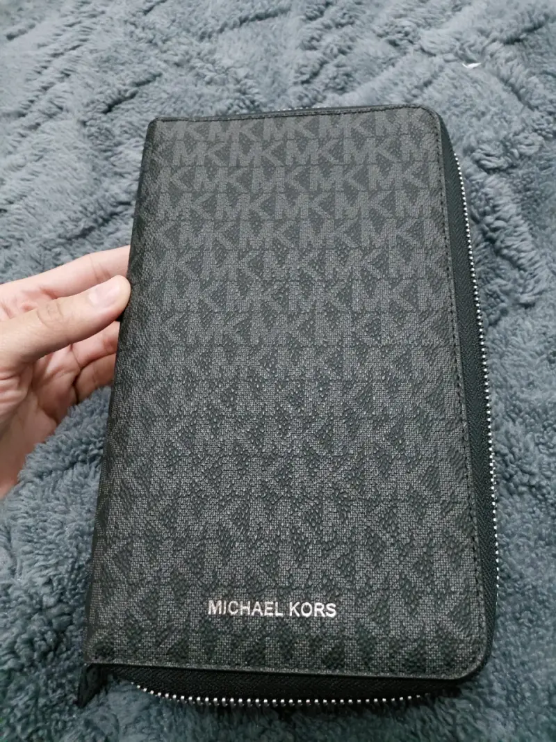 Cartera organizadora Michael Kors - 1