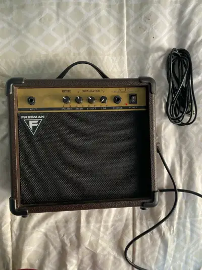 Amplificador Freeman para guitarra eléctrica - miniatura 3