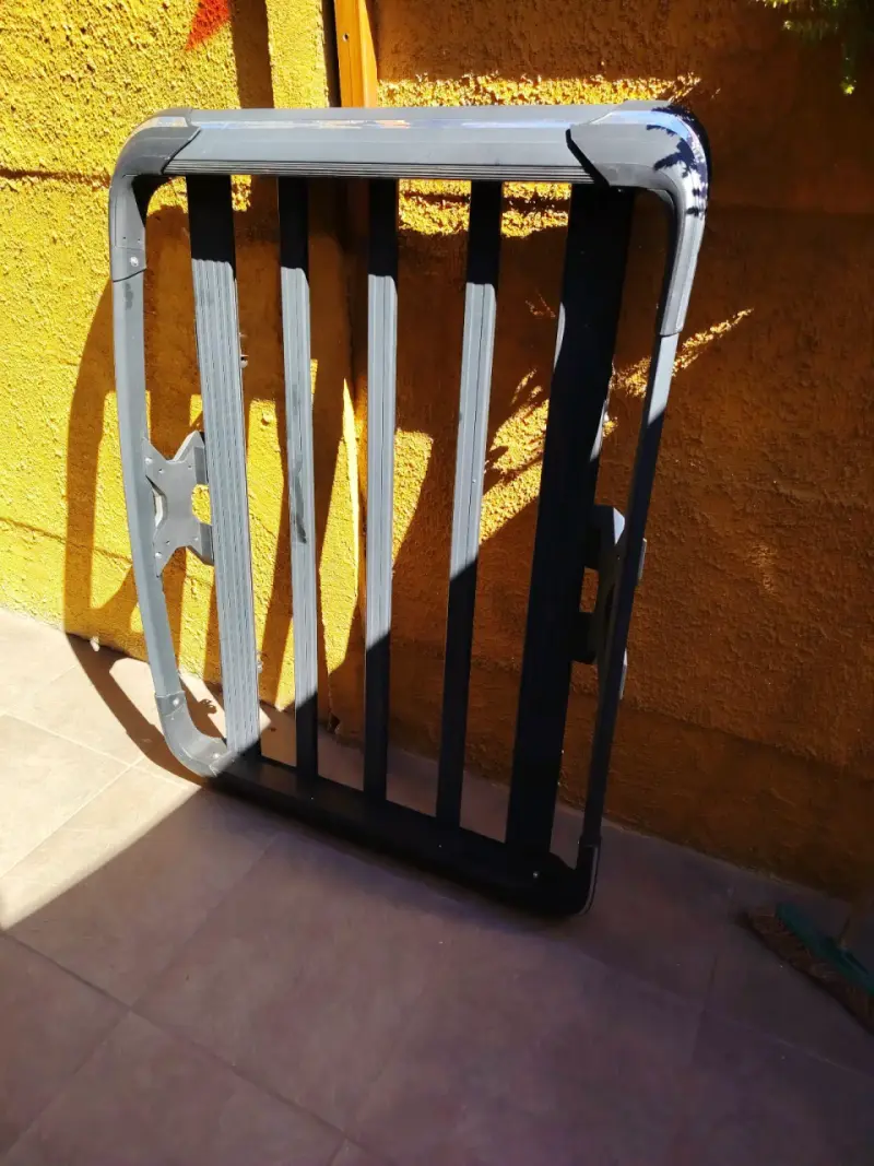 Parrilla portaequipaje para auto resistente - 2