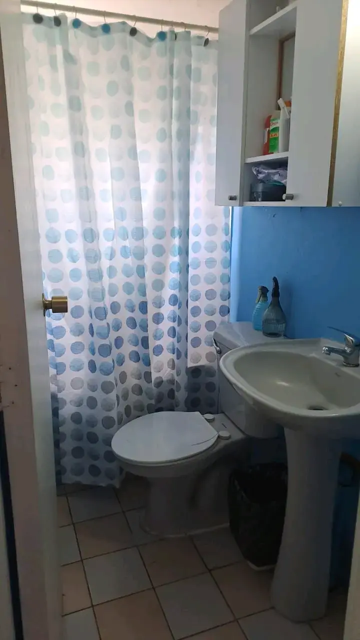 Arriendo habitación a pasos del lago año corrido - 2