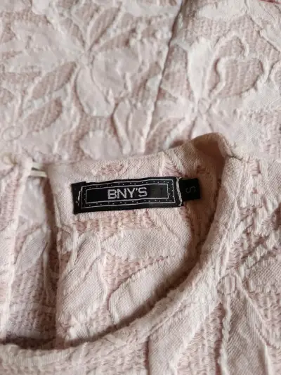 Vestido de encaje floral blanco BNY'S - miniatura 4
