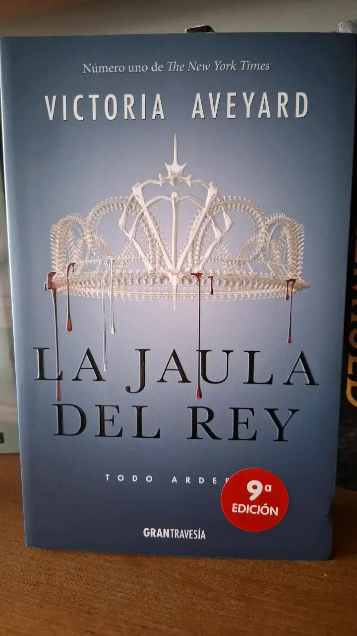 Libro 'La Jaula del Rey' de Victoria Aveyard - 1