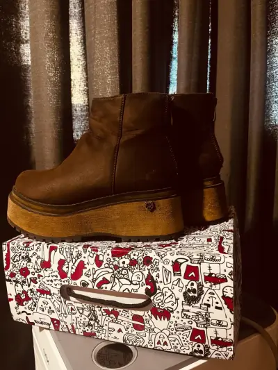 Botines de cuero marrón con plataforma talla 35 - miniatura 2