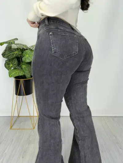 Jeans acampanados azul talla 36 para mujer - miniatura 6